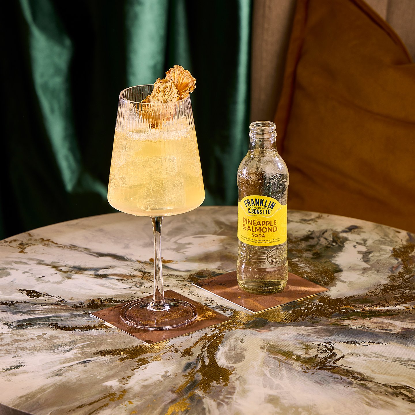 https://dev.franklinandsons.co.uk/wp-content/uploads/2021/09/FS-PAS-Serve-Image-2_1440x1440px_Web_Image.jpg