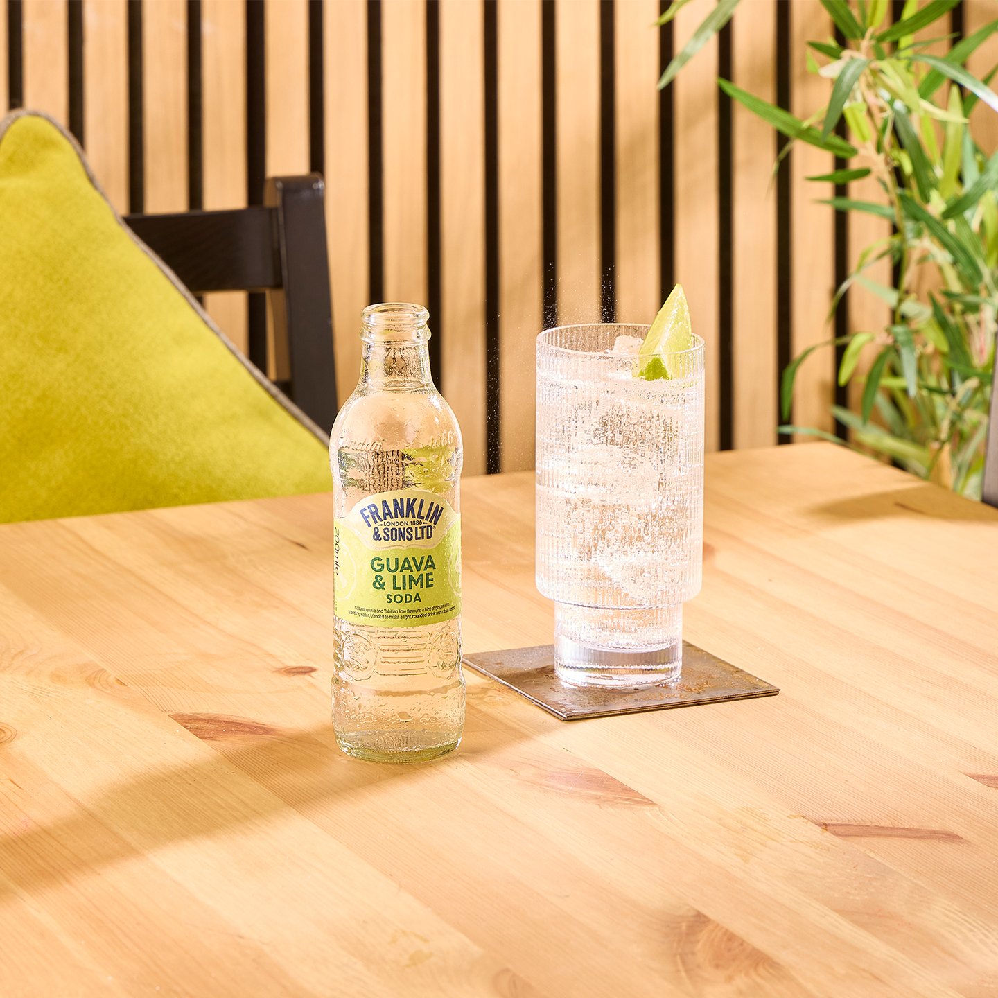 https://dev.franklinandsons.co.uk/wp-content/uploads/2022/05/FS-GLS-Serve-Image-2_1440x1440px_Web_Image.jpg